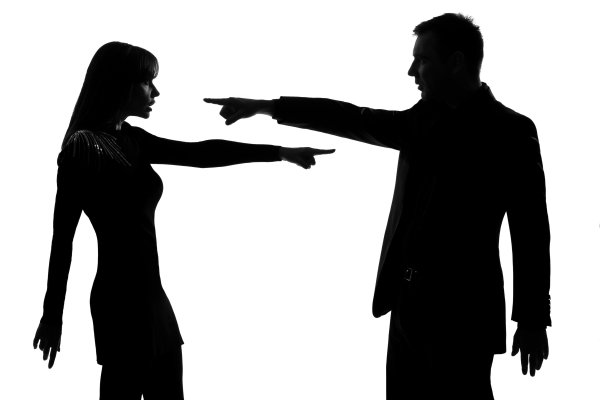 Ссора силуэт