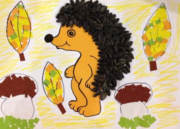 Осенняя аппликация Ежик