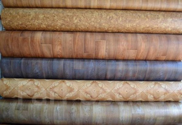 1863 Англичанин Фредерик Уолтон запатентовал линолеум