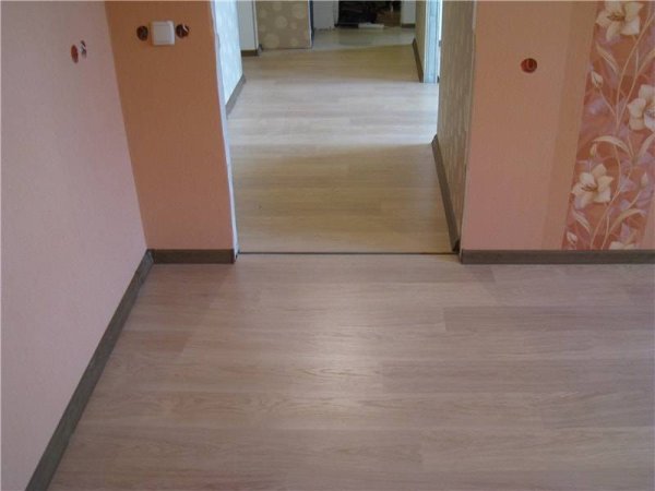 Ламинат без порогов на всю квартиру