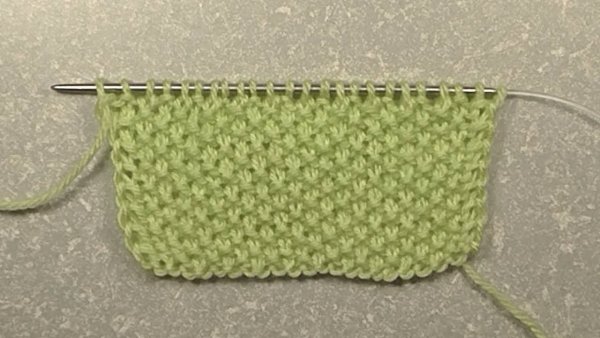 Узор путанка спицами