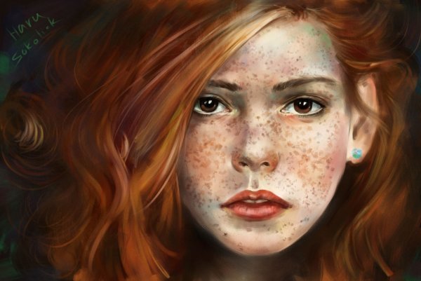 Девочка с веснушками