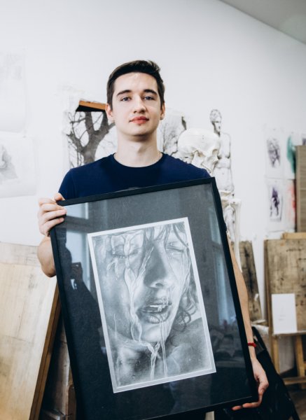 Художник Егор Матита