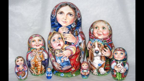 Мила Чмелева матрешки