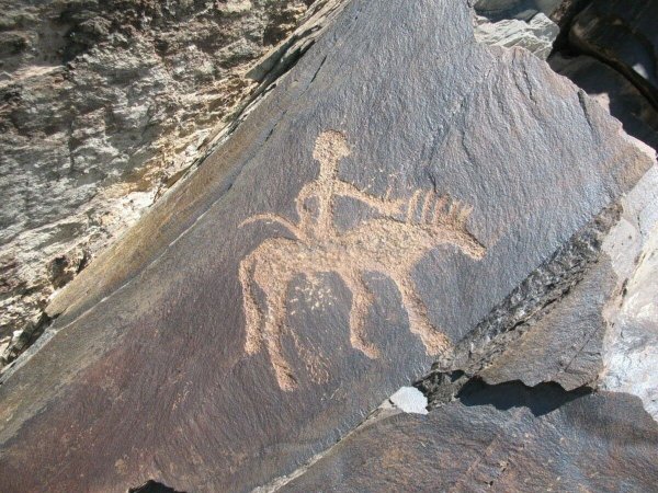 Каратауские петроглифы