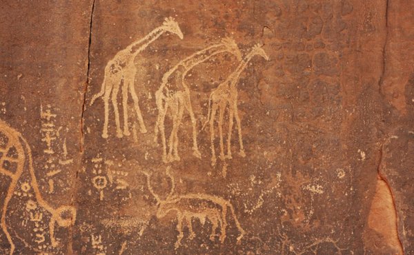 Пещера Тассилин-Адджер