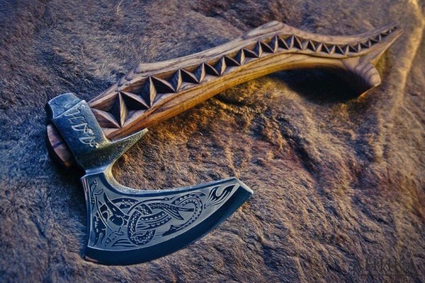 Топорище для топора викингов