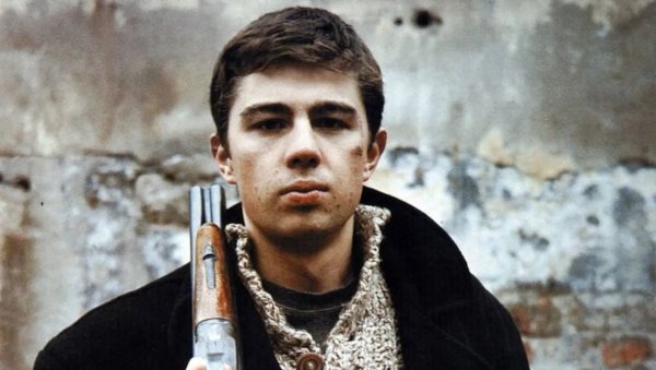 Данила Багров портрет