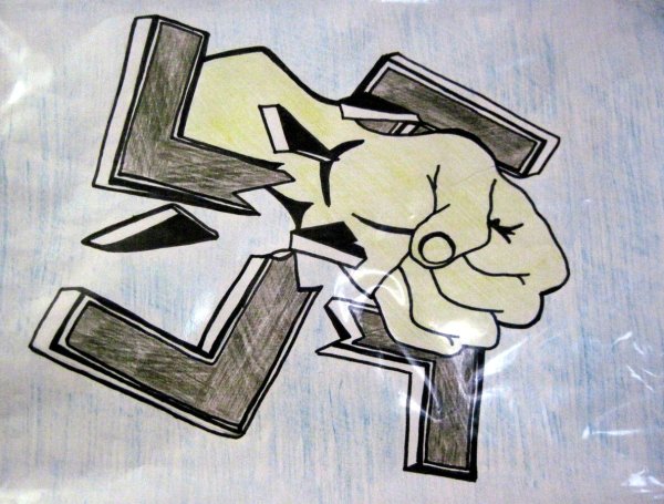 Против фашизма