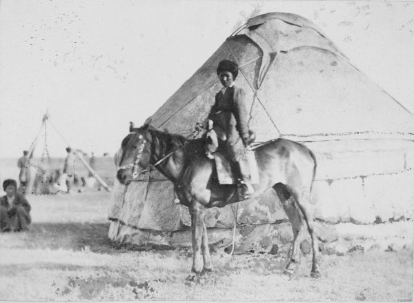 Казахская юрта строение