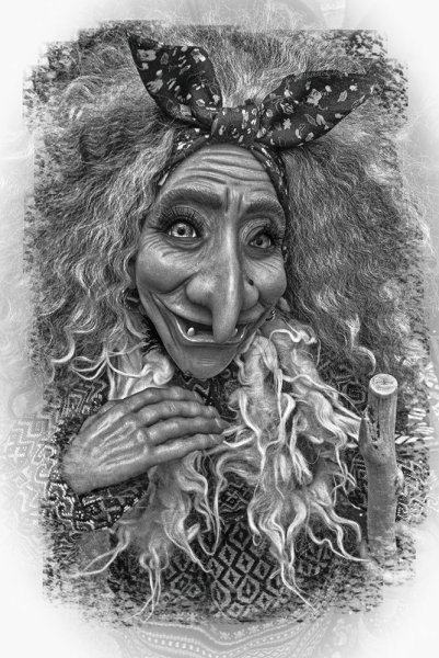 Гламурная бабка Ежка