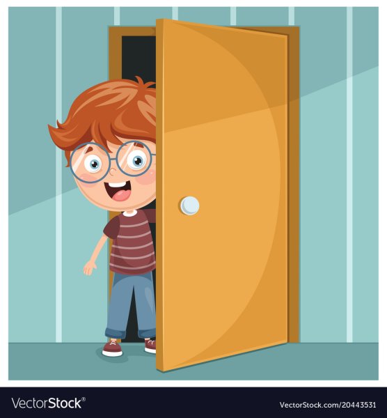 Мальчик открывает дверь