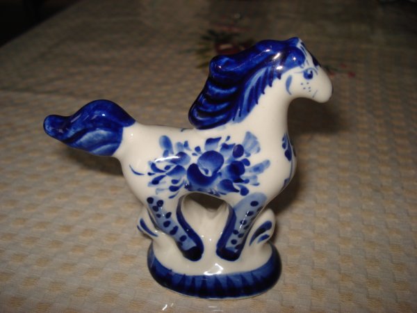 Гжель лошадка