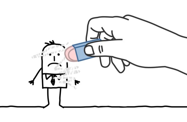 Стирание рисунка ластиком