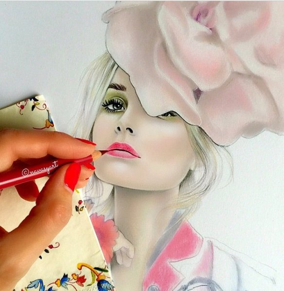 Лицо блондинка цветными карандашами