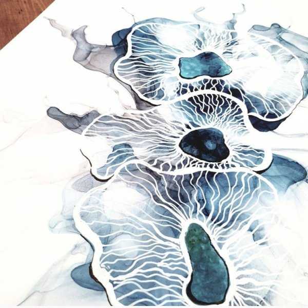 Абстракция спиртовыми чернилами