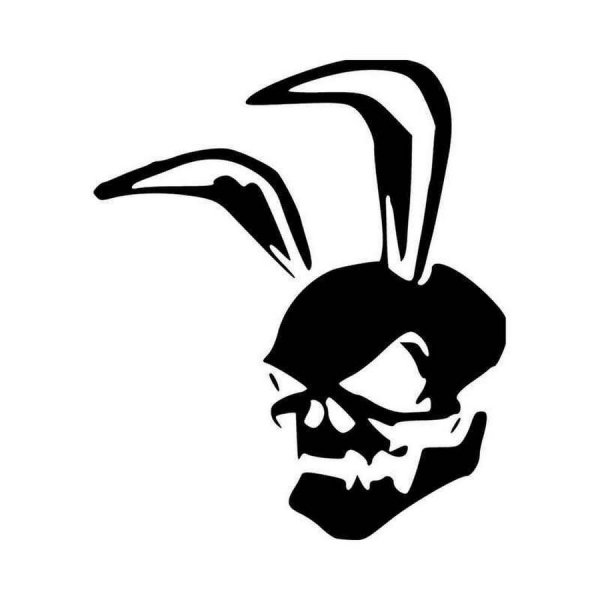 Тату череп рогатый