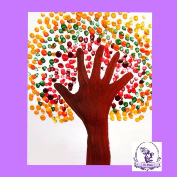 Дерево ватными палочками