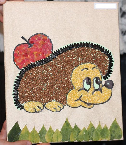 Аппликация из крупы