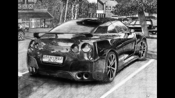 Nissan Skyline GTR 35 карандаш