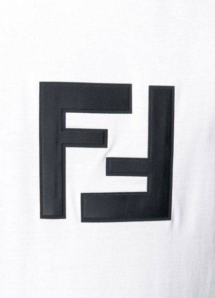 Fendi рисунок