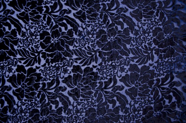 Бархат с узором