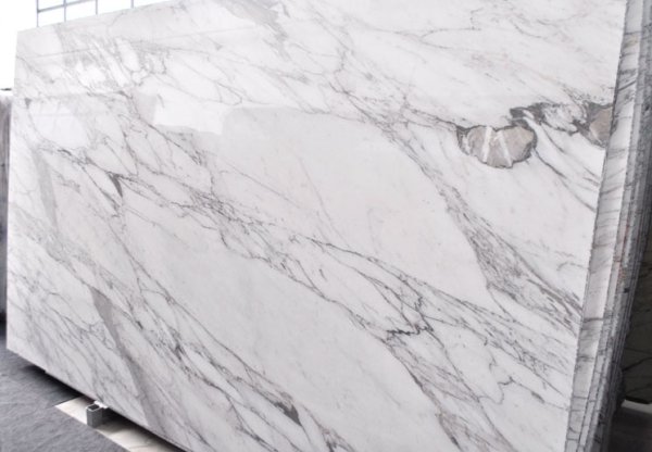 Столешница мрамор Калакатта СБК