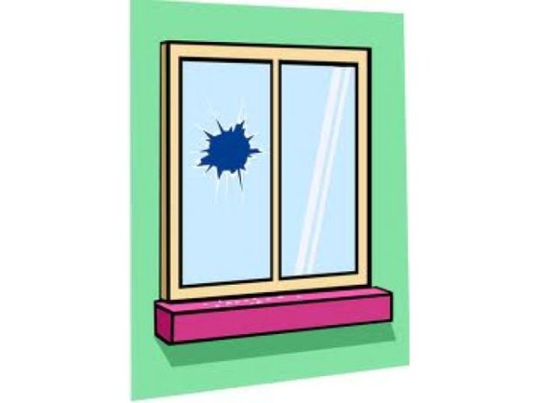 Разбитое окно