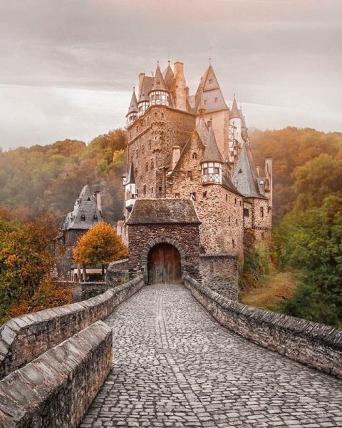 Замок Эльц, Виршем, Германия