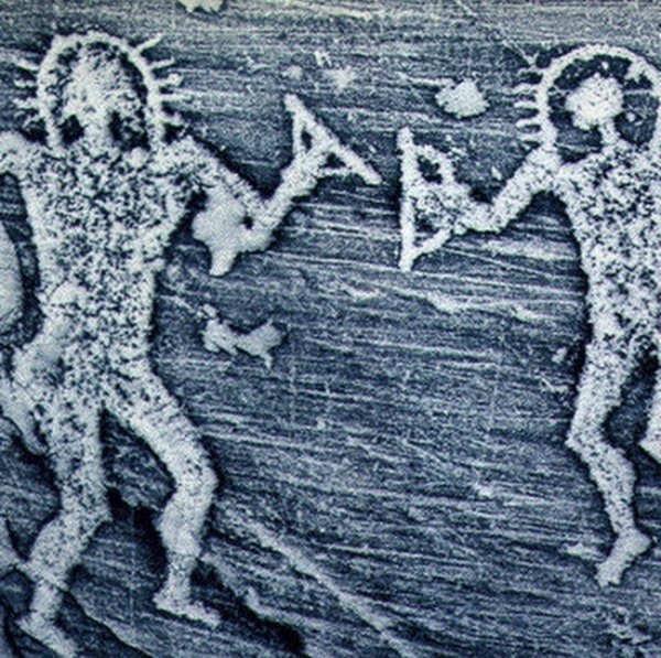 Наскальные изображения инопланетян