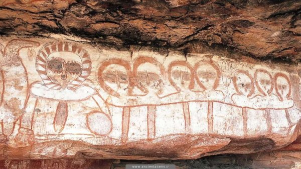 Древние пришельцы петроглифы