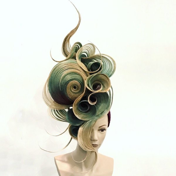 Прически карандашом