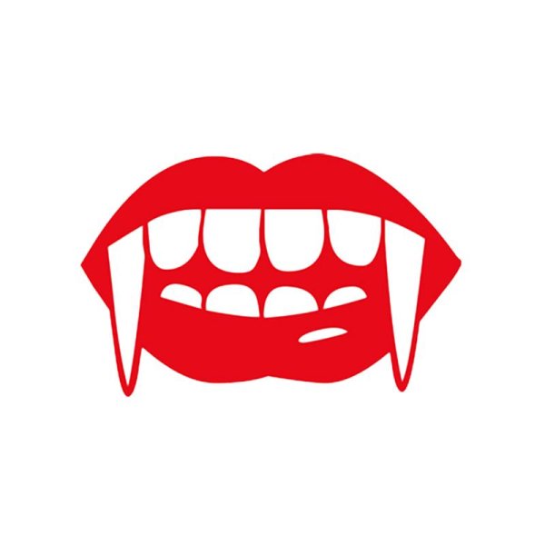 Клыки на белом фоне