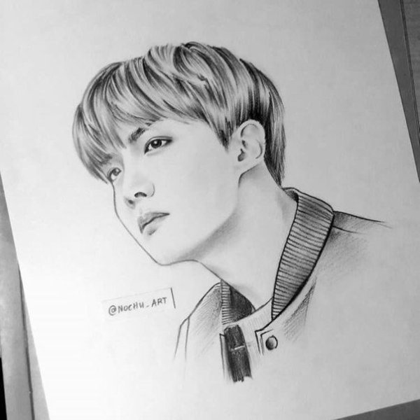 БТС карандашом Джей Хоуп