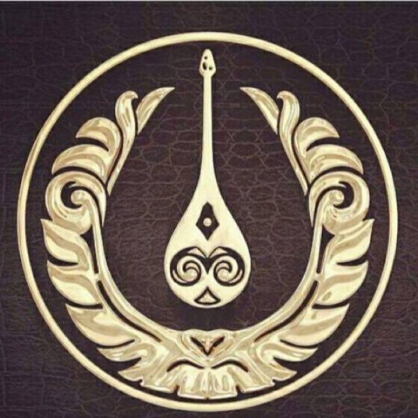 Казахские орнаменты на домбре