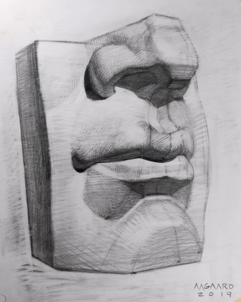 Губы Давида гипс