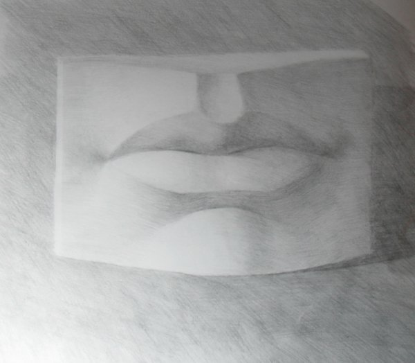 Губы Давида гипс