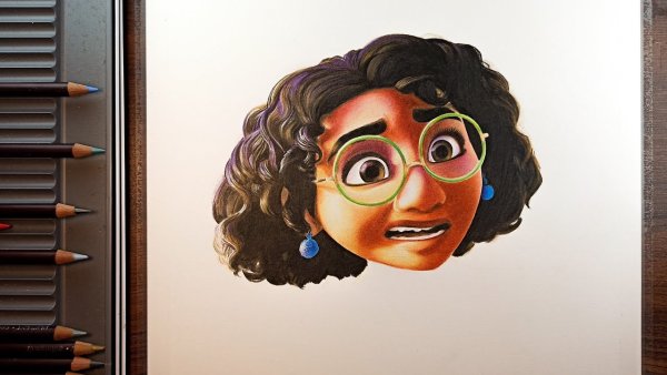 Энканто Мирабель арты