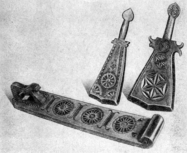 Трехгранно выемчатая резьба 19 век