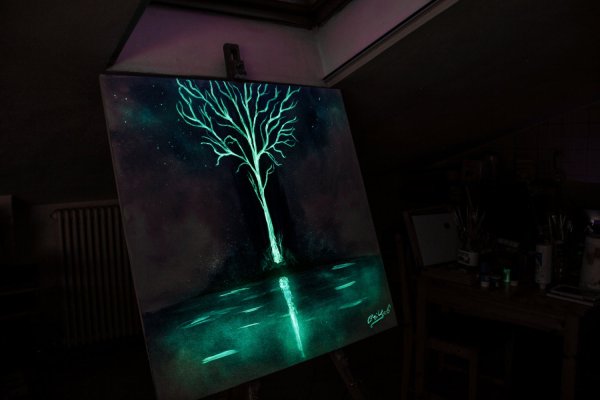 Светящиеся рисунки