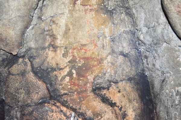 Пещеры с наскальными живописями в Челябинской области