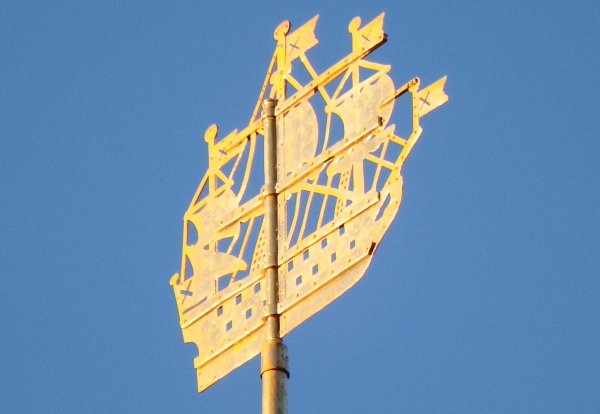 Символ Петербург кораблик Адмиралтейства