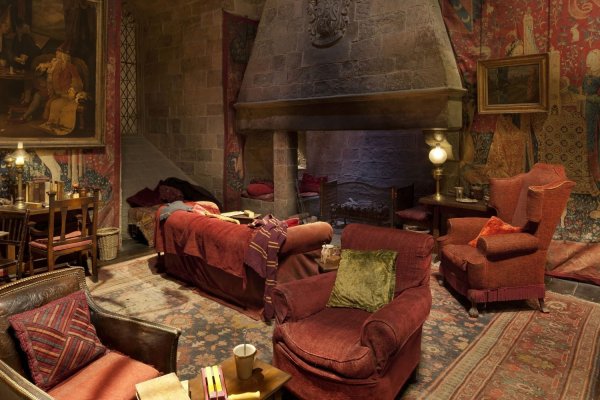 Гарри Поттер гостиная Слизерина