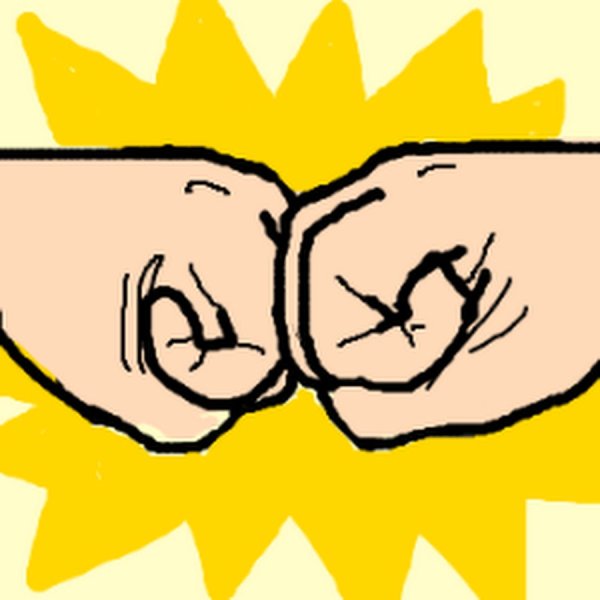 Здороваться кулачками