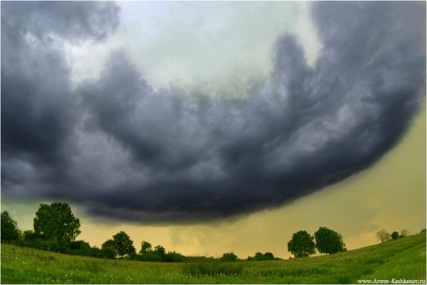 Иллюстрация к стихотворению тучи