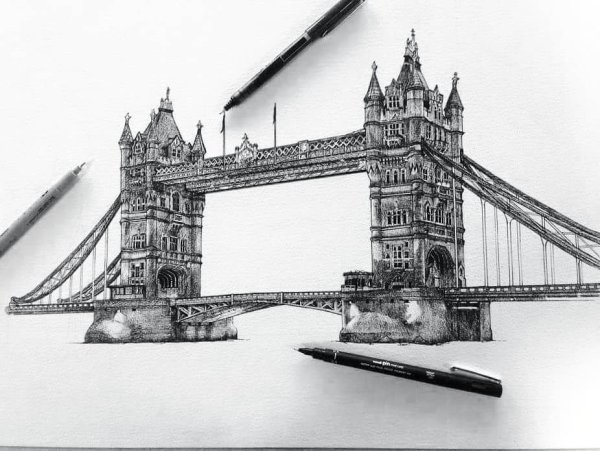 Лондонский Тауэрский мост черно-белый