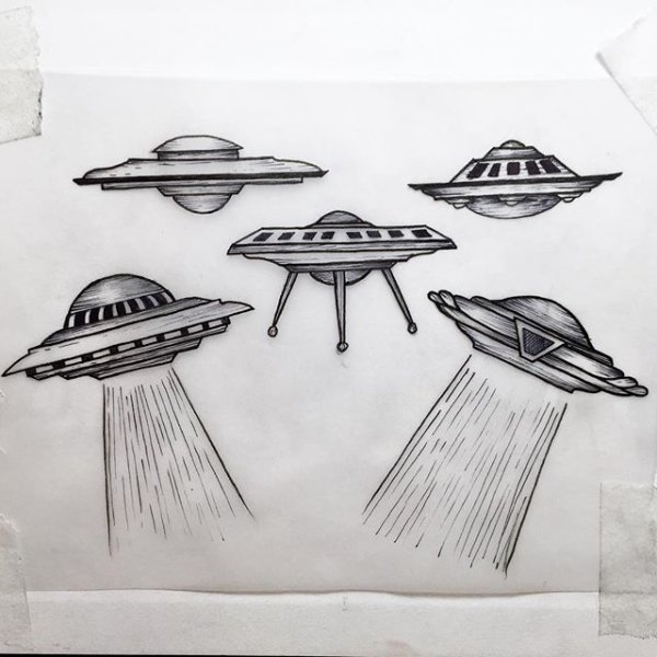 Летающая тарелка эскиз