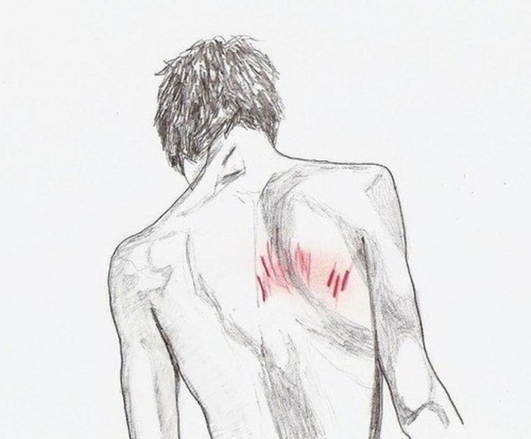 Человек со спины карандашом