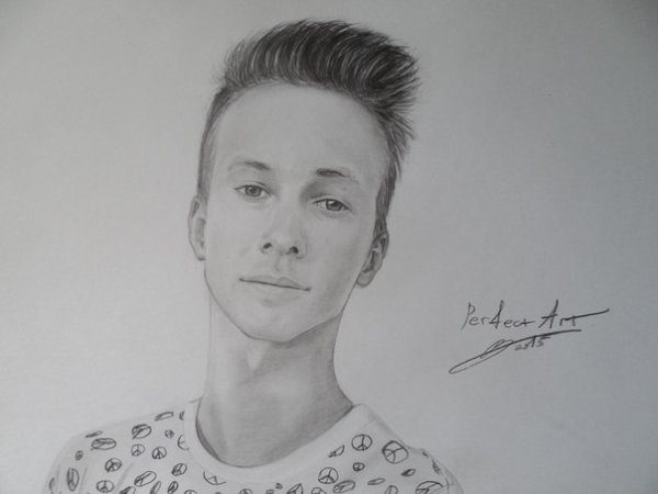 Раскраска Паша