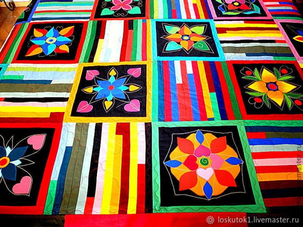 Ткани с полосой из переплетений